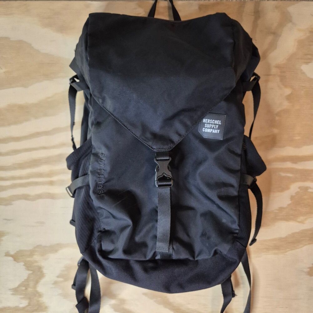 Herschel Trail Barlow Large Black Hiking Backpack Cordura